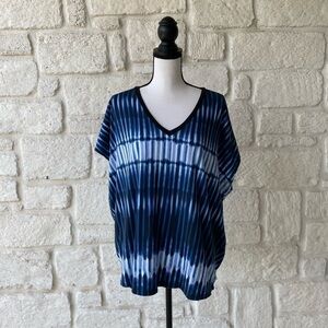 VINCE Blue Tie Dye V Neck Striped Tee Shirt Large